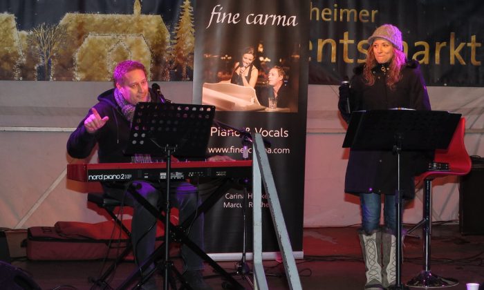 Fine Carma auf dem Adventsmarkt